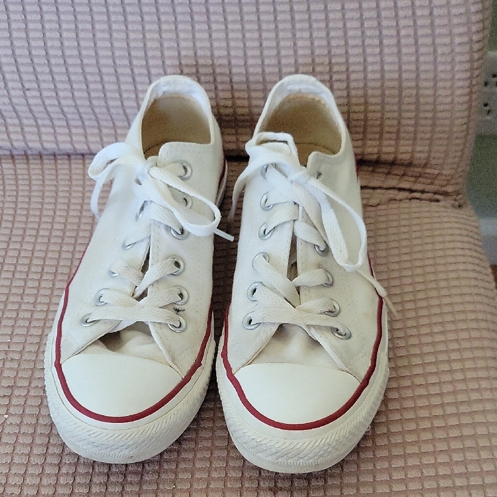 Converse All Star Sneakers
